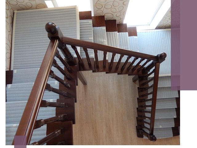 П-образные лестницы под ключ в Ханты-Мансийске — изготовление и монтаж