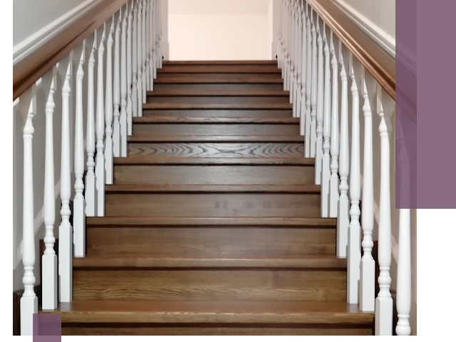 Лестницы из ясеня на заказ в Ханты-Мансийске — изготовление и монтаж