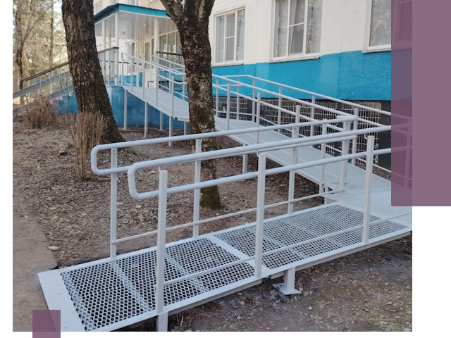 Пандусы под ключ в Ханты-Мансийске: изготовление, монтаж и демонтаж