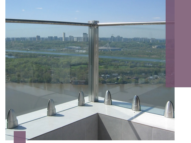 Стеклянные парапеты премиум класса в Ханты-Мансийске для домов и бизнесов