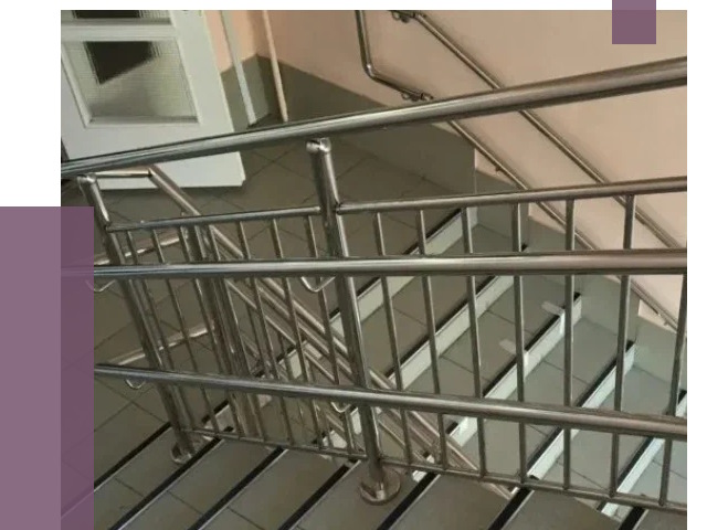 Демонтаж поручней из нержавейки в Ханты-Мансийске от 3573 руб.